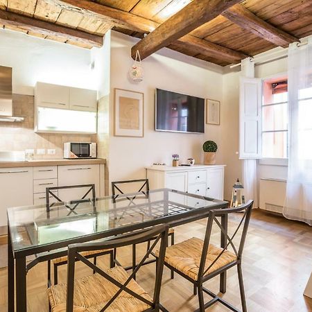 Palazzo Bocchi - The Place Apartments Μπολόνια Εξωτερικό φωτογραφία