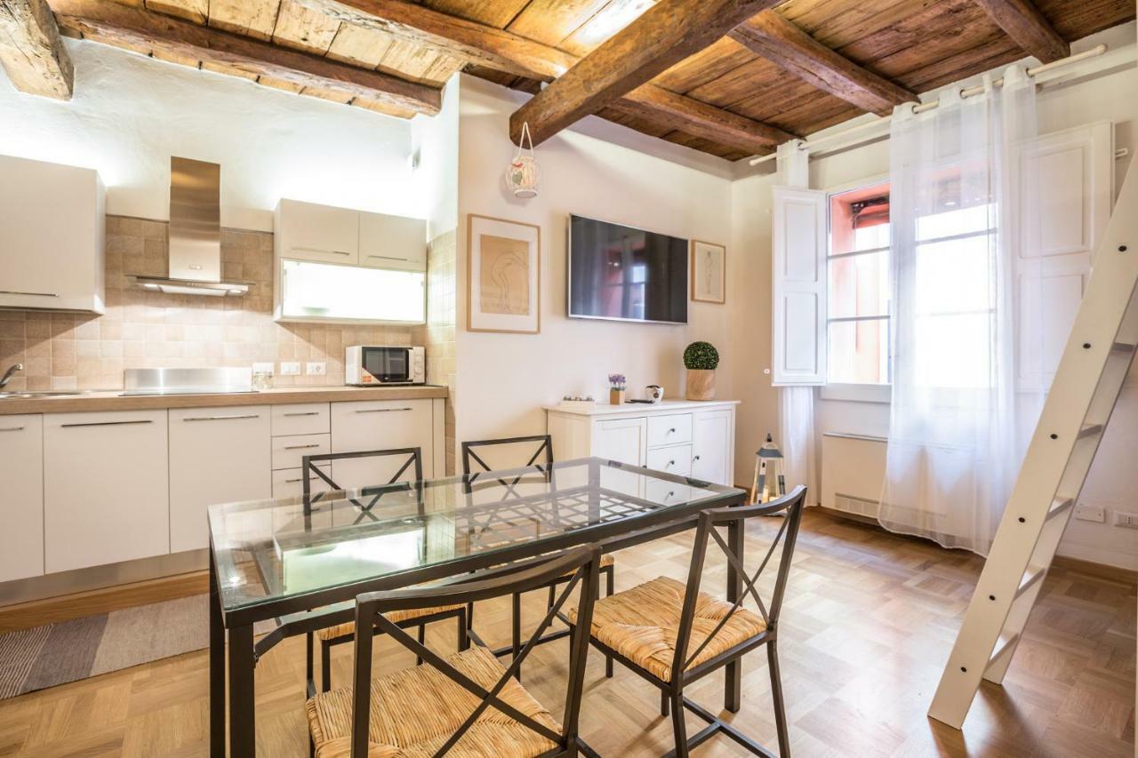 Palazzo Bocchi - The Place Apartments Μπολόνια Εξωτερικό φωτογραφία