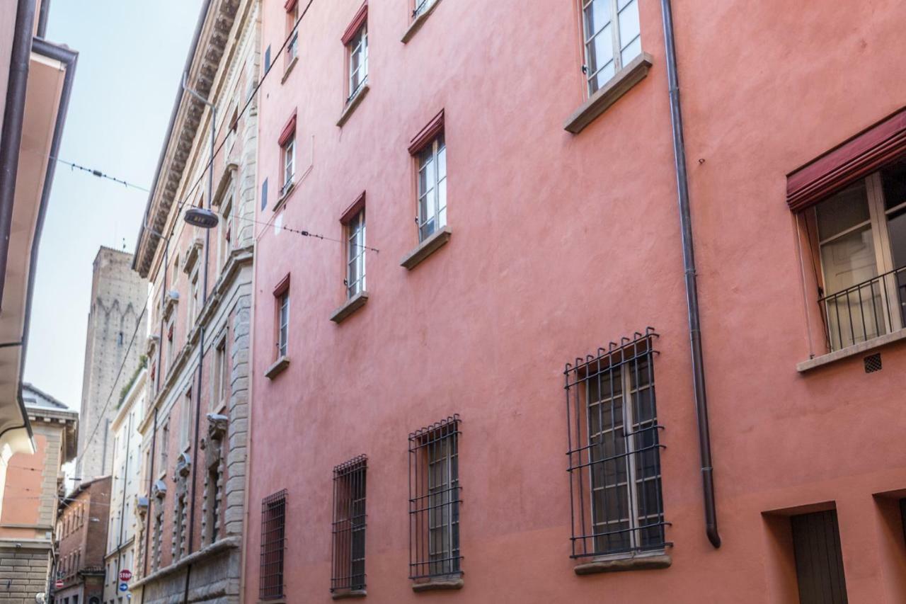 Palazzo Bocchi - The Place Apartments Μπολόνια Εξωτερικό φωτογραφία