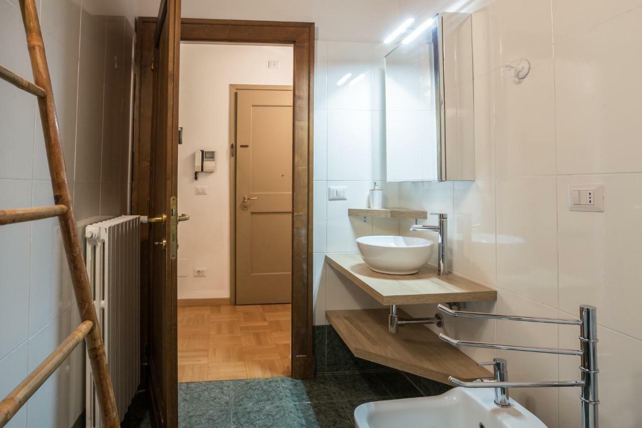 Palazzo Bocchi - The Place Apartments Μπολόνια Εξωτερικό φωτογραφία